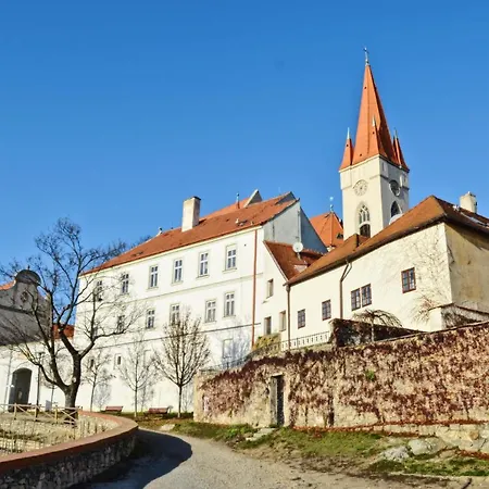 Apartamento 3 In The Historic Part Of Znojmo